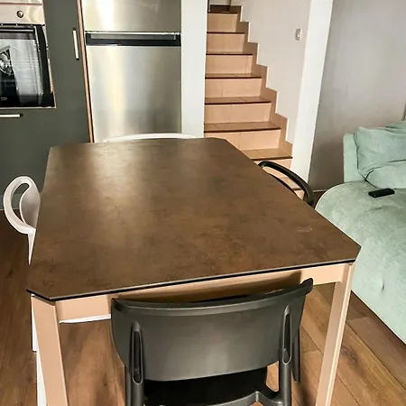 Appartement Duplex A Font-romeu Odeillo Via *